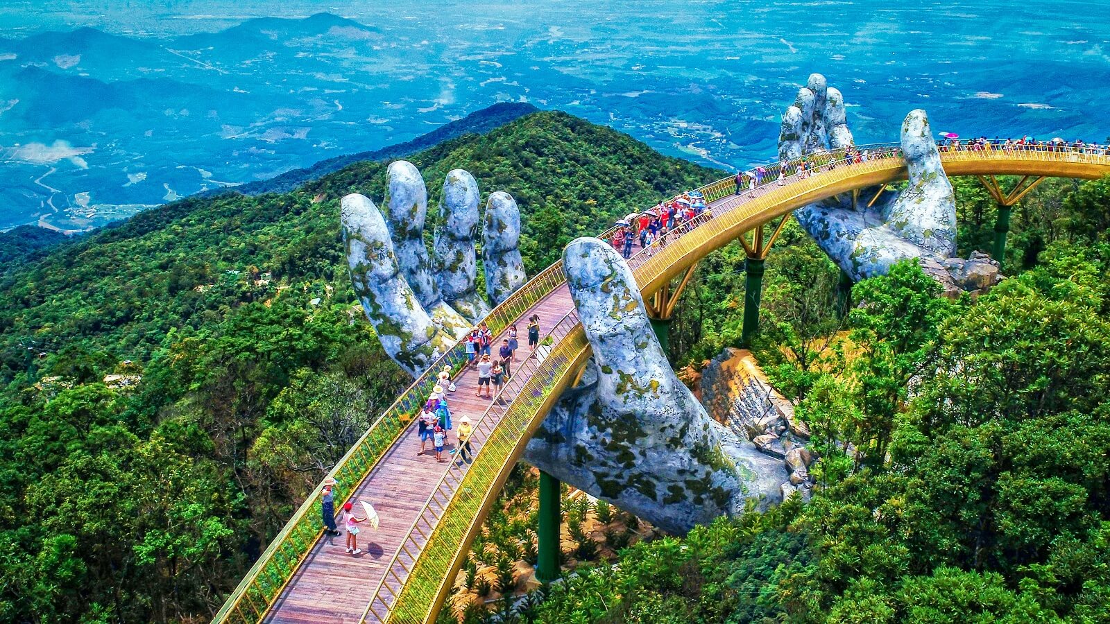 Tour Bà Nà Hills 1 ngày với lịch trình tham quan hấp dẫn