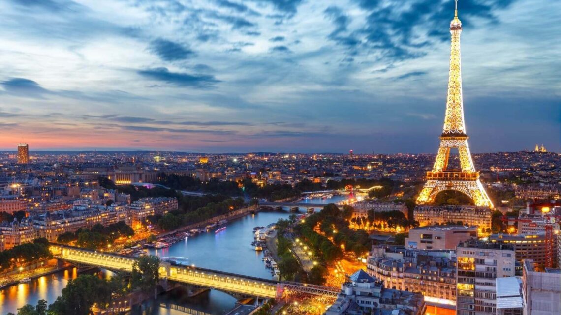 Thủ tục xin visa du lịch Pháp cập nhật 2020