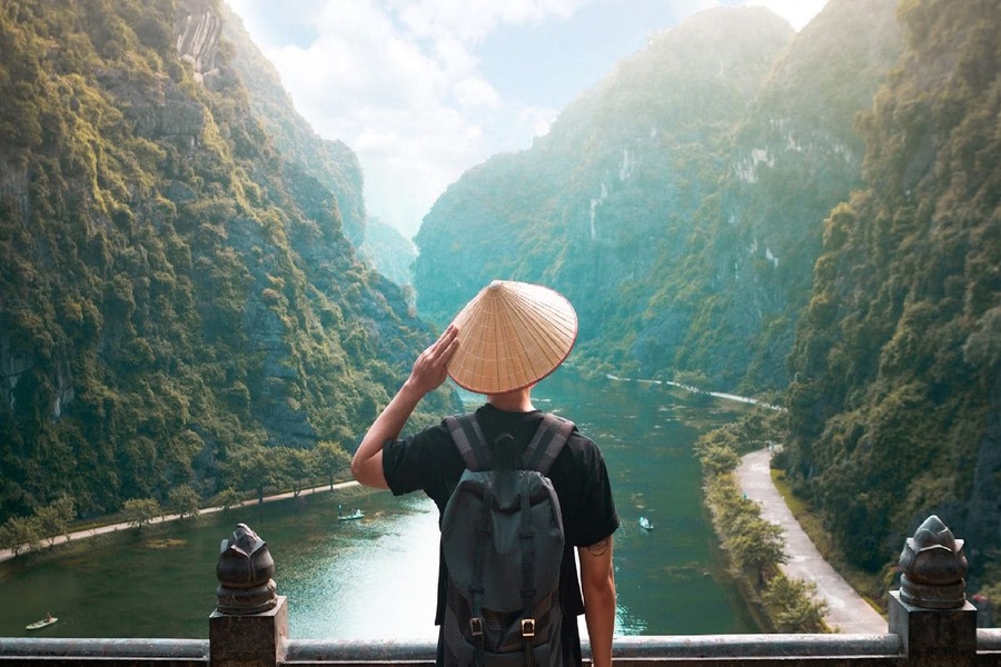 Essential Vietnam Travel Tips for Canadians in 2025
