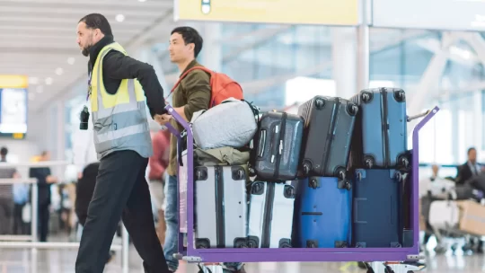 Service VIP aéroport HAN : Accueil privilégié, confort et rapidité assurés